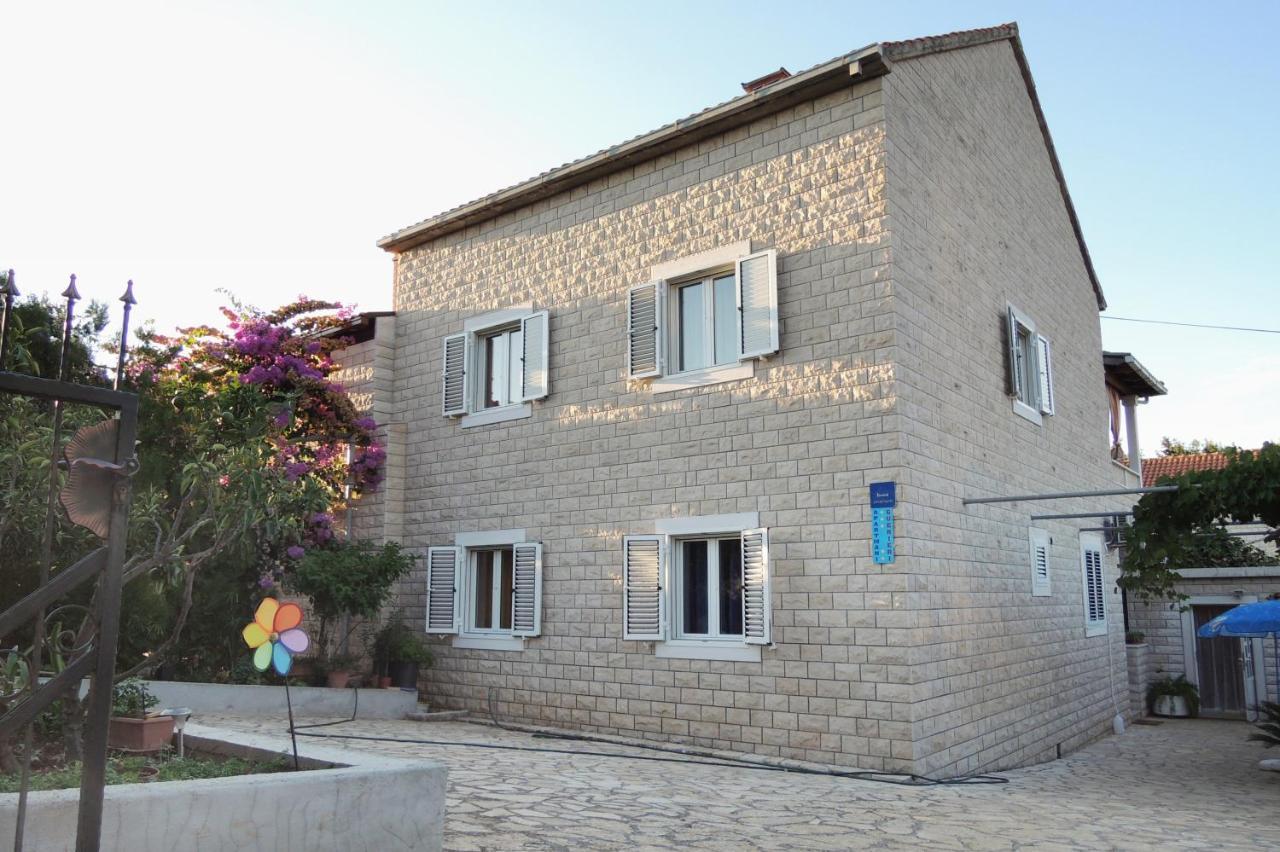 Apartment Mirca 2838B Exterior photo